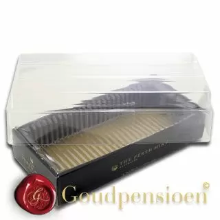 Gold top storage box
